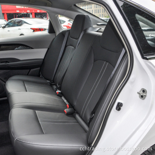 Dongfeng E70 Made in China New Energy تستخدم السيارات الكهربائية 2023